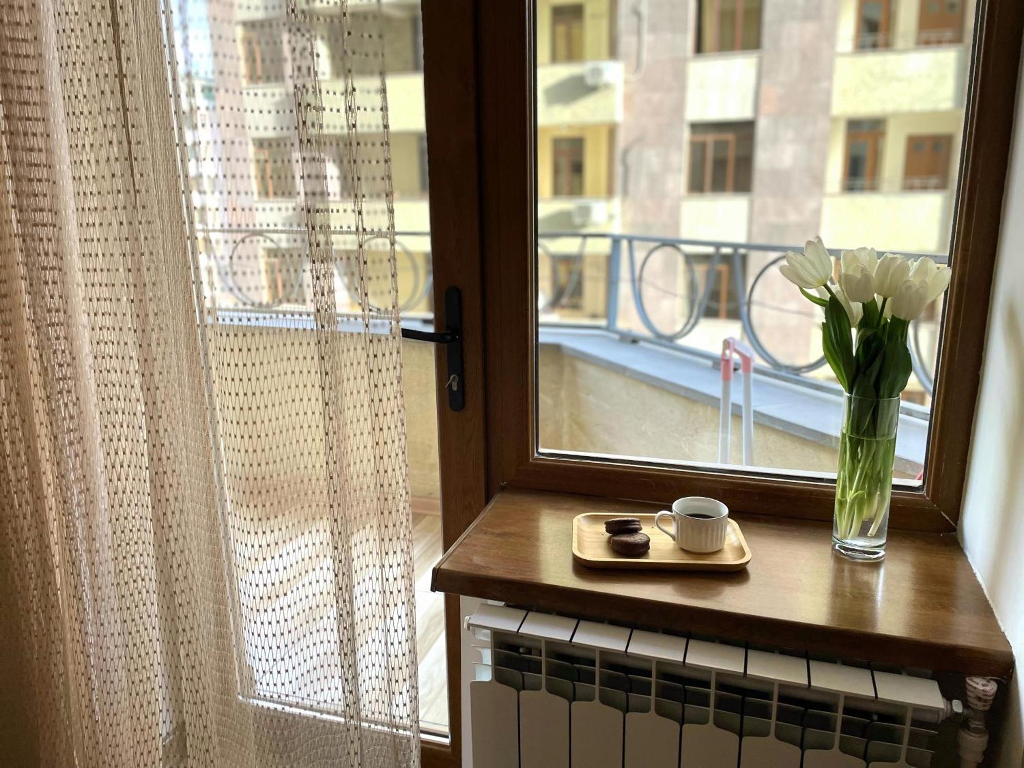 Arami Apartment 耶烈万 外观 照片