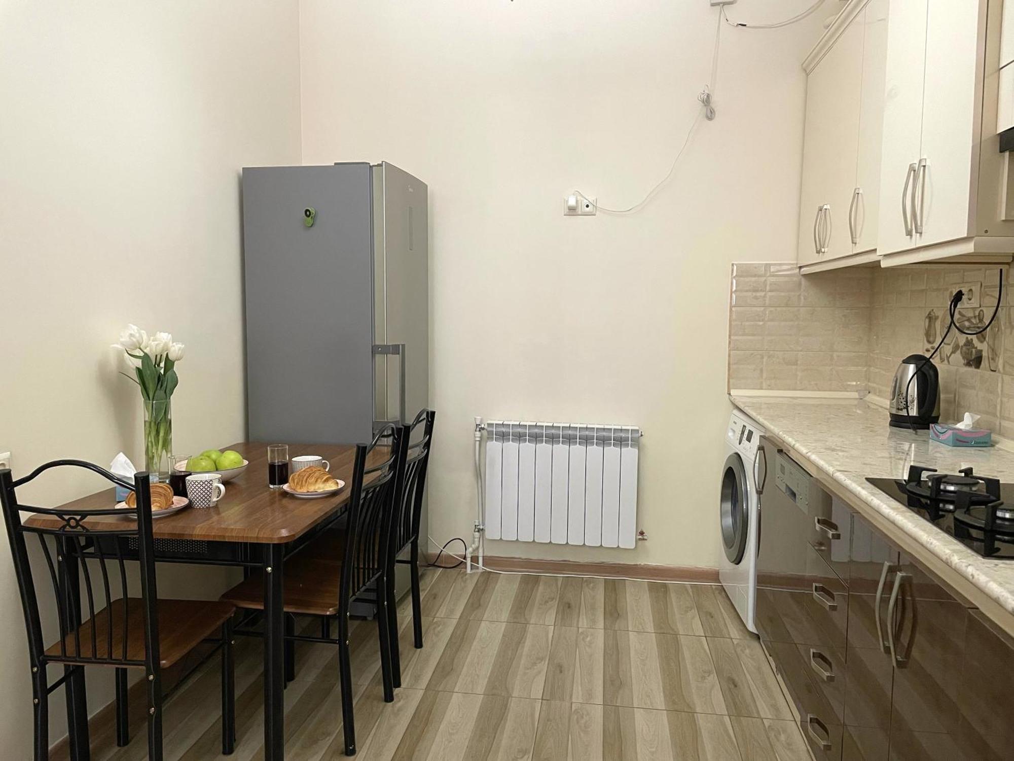 Arami Apartment 耶烈万 外观 照片